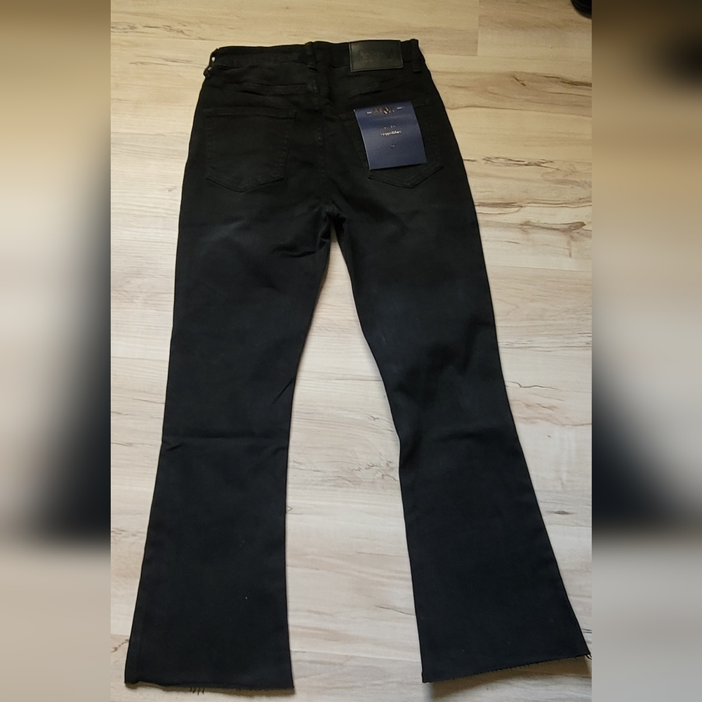 Brand New with Tags – Cavalli Black Ankle & Cropped Flared Jeans, Size 26